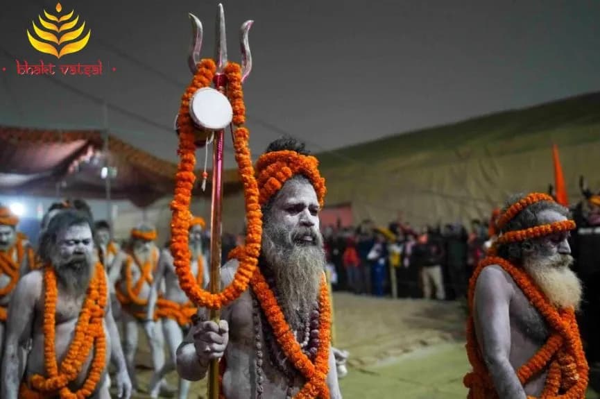 नागा साधुओं के अंतिम संस्कार कैसे होता है