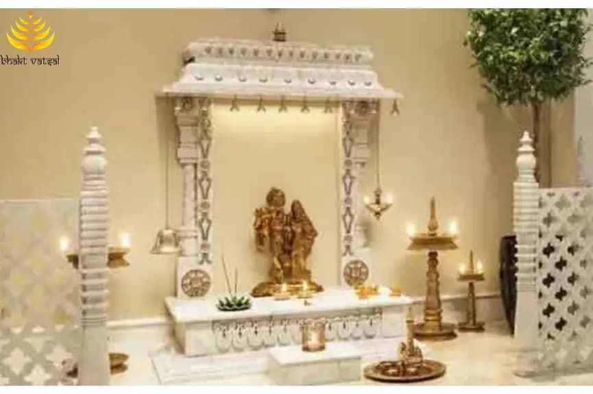 घर के मंदिर में कितनी मूर्तियां रखें