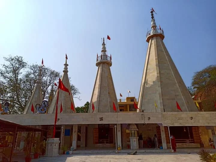 सकेतड़ी शिव मंदिर, चंडीगढ़