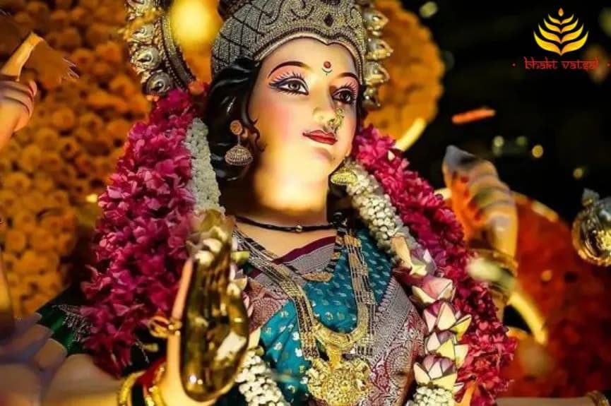 ऐसा प्यार बहा दे मैया (Aisa Pyar Baha De Maiya)