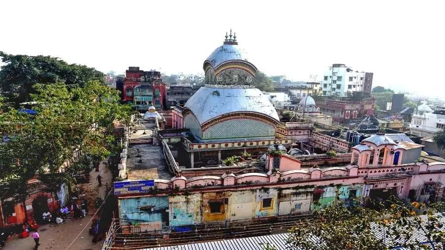 महाभारत से जुड़ा शक्तिपीठ का संबंध, मछुआरे की वजह से राजा ताम्रध्वज ने किया मंदिर निर्माण (Mahaabhaarat Se Juda Shaktipeeth Ka Sambandh, Machhuaare Kee Vajah Se Raaja Taamradhvaj Ne Kiya Mandir Nirmaan)