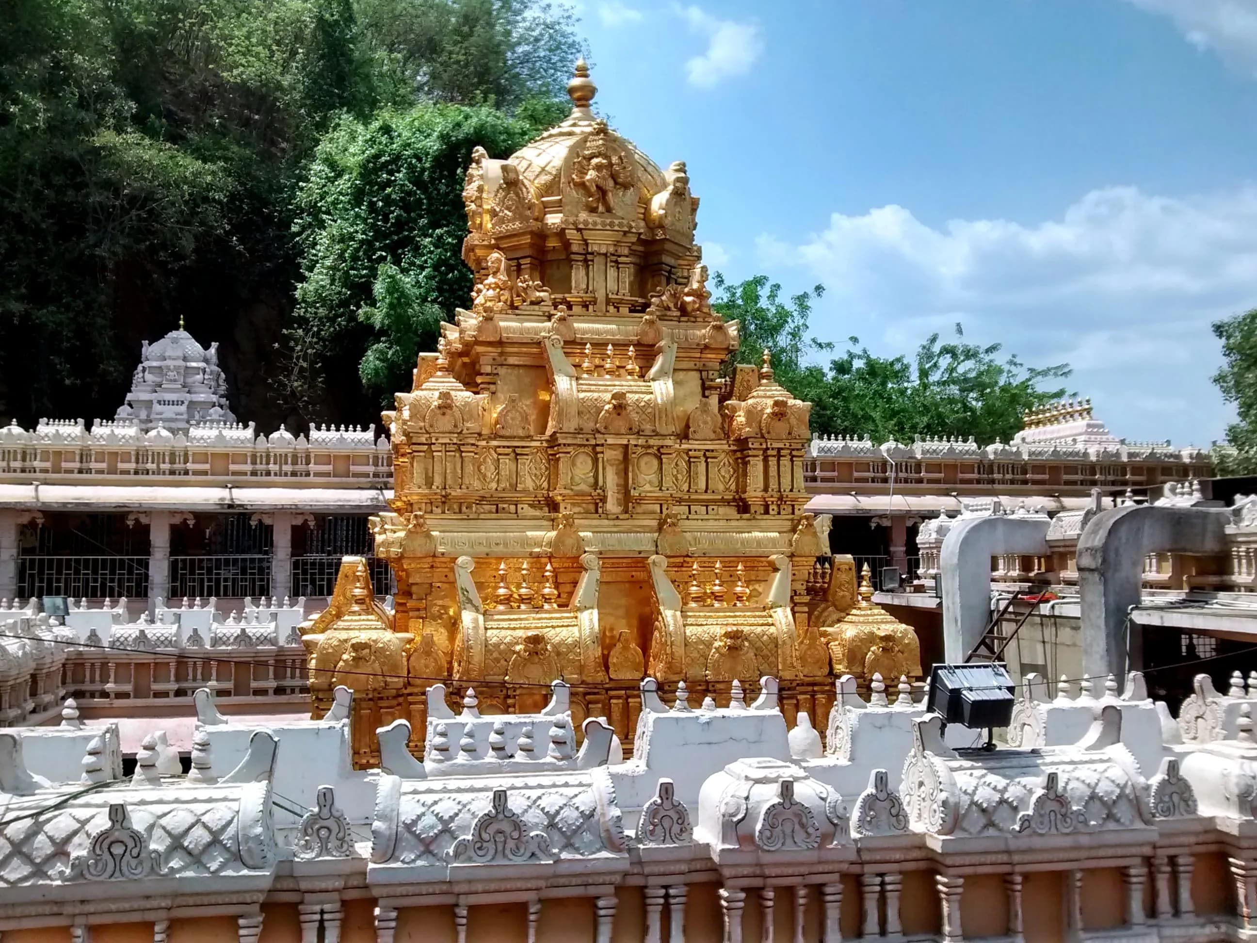 कनक दुर्गा मंदिर- आंध्र प्रदेश, विजयवाड़ा ( Kanak Durga Temple- Andhra Pradesh, Vijayawada)