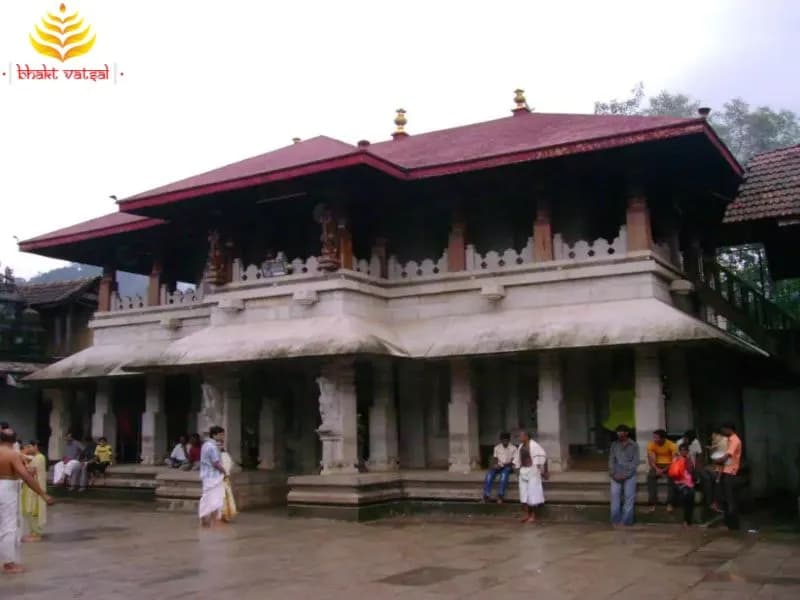 मूकाम्बिका मंदिर, कोल्लूर (Mookambika Mandir, Kolluru)