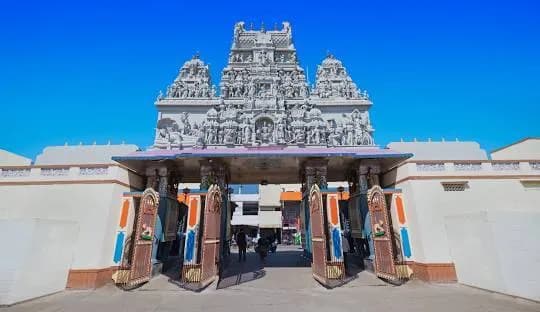 अन्नपूर्णा माता मंदिर, इंदौर (Annapurna Mata Mandir, Indore)