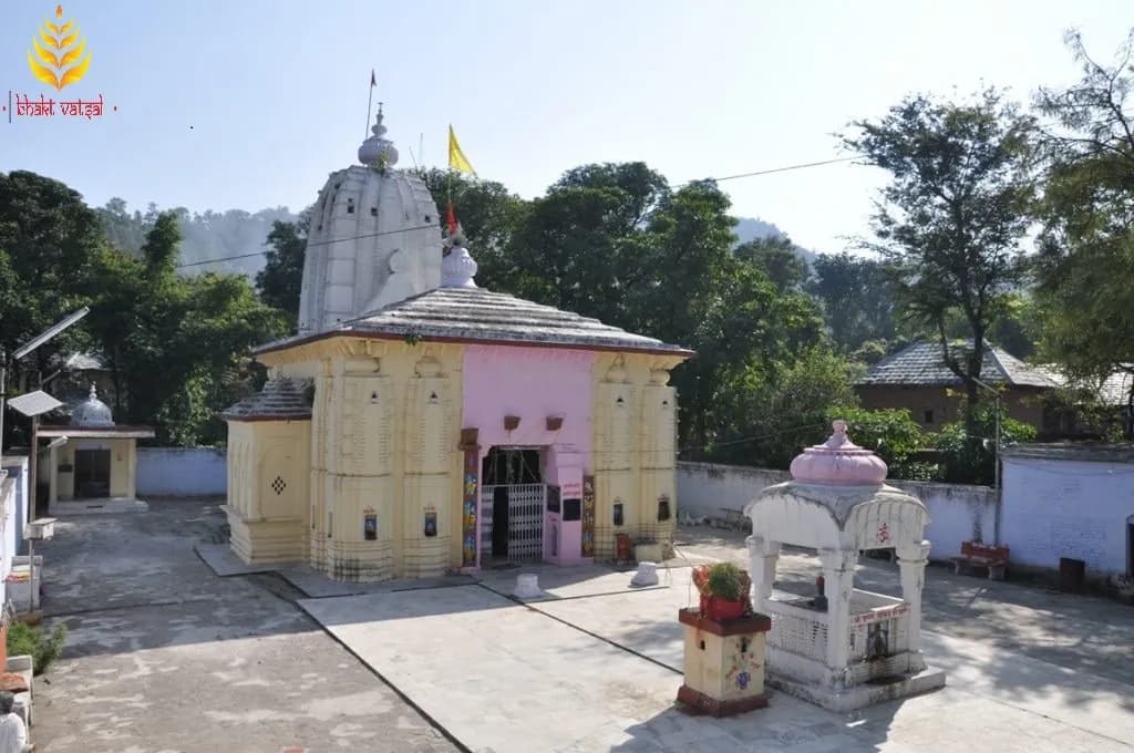 मुरली मनोहर मंदिर, सुजानपुर, तिरा (Murali Manohar Temple, Sujanpur, Tira)
