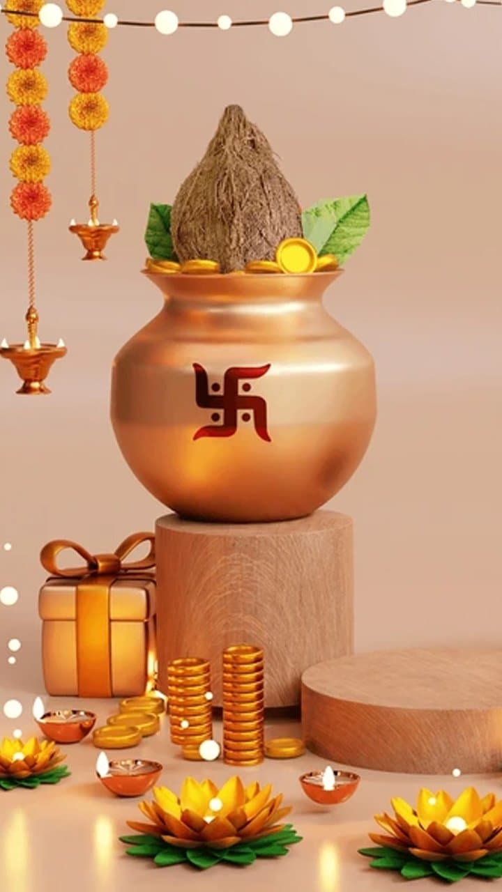 कब है अक्षय तृतीया? जानें तिथि, शुभ मुहूर्त - Bhakt Vastal Web Story