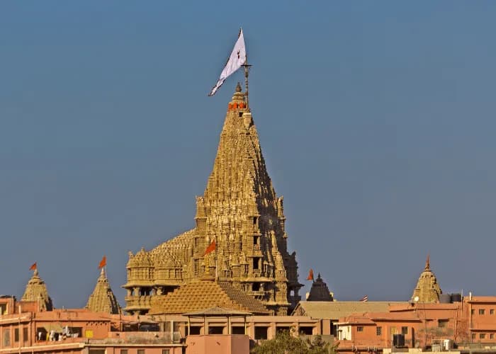 श्री द्वारकाधीश मंदिर, गुजरात (Shri Dwarkadhish Temple, Gujarat)
